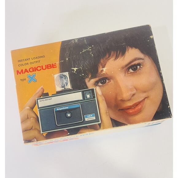 Keystone 115x W/ Magic Cube - Instant Loading Film Camera - Picture 4 of 9